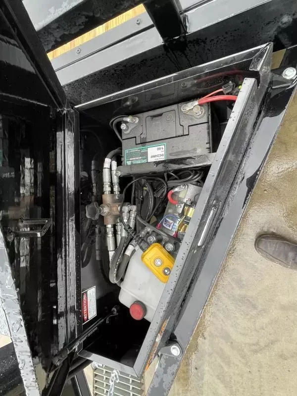 new Car Haulers / Racing Trailers H and H Trailer  for sale, in Irwin, PA Thumbnail 18