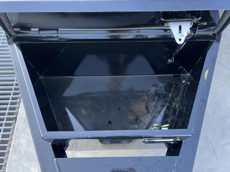 new Equipment / Flatbed Trailers MAXX-D  for sale, in Irwin, PA Thumbnail 11