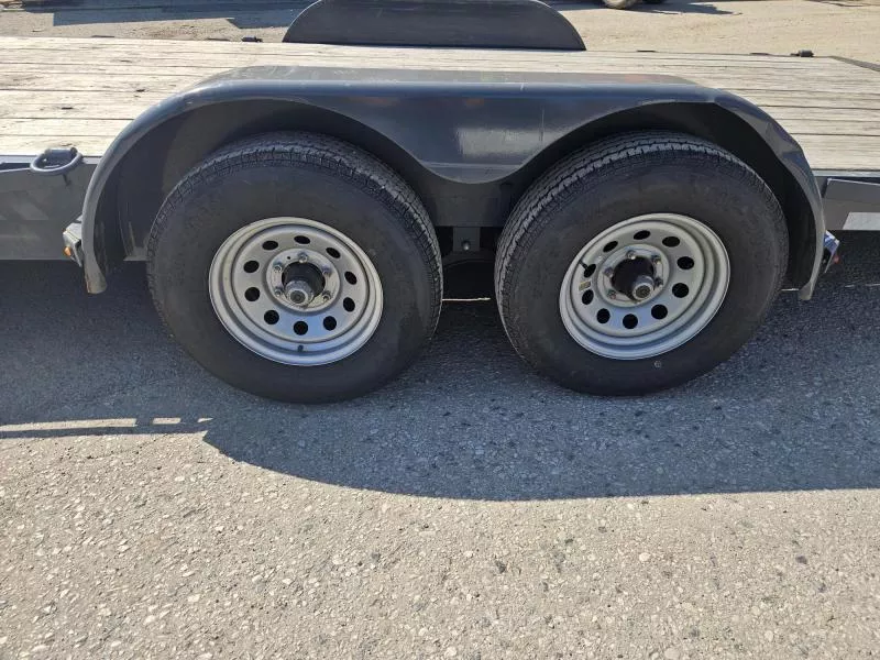 used Car Haulers / Racing Trailers Lamar Trailers  for sale, in Carlisle, PA Thumbnail 5