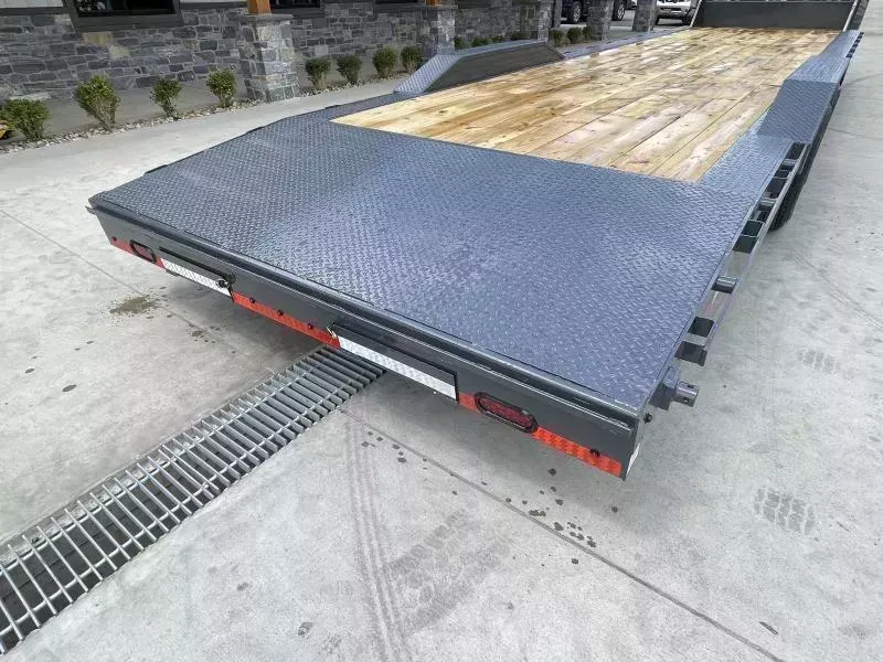 new Car Haulers / Racing Trailers Lamar Trailers for sale, in West Middlesex, PA Thumbnail 4