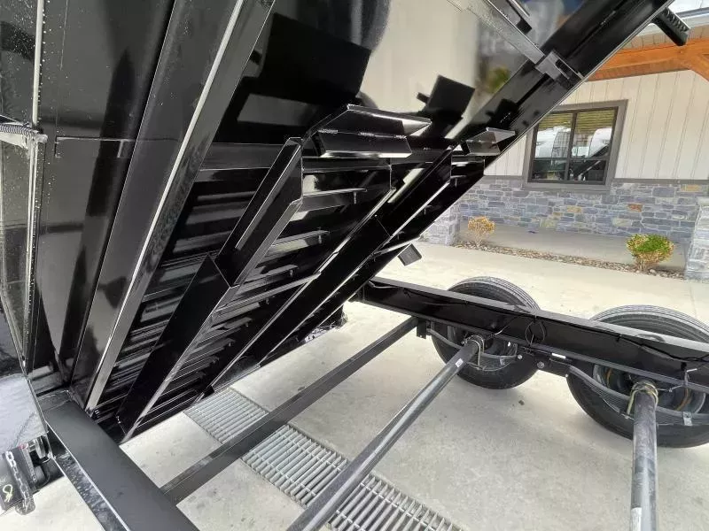 new Dump Trailers Sure-Trac  for sale, in Carlisle, PA Thumbnail 43