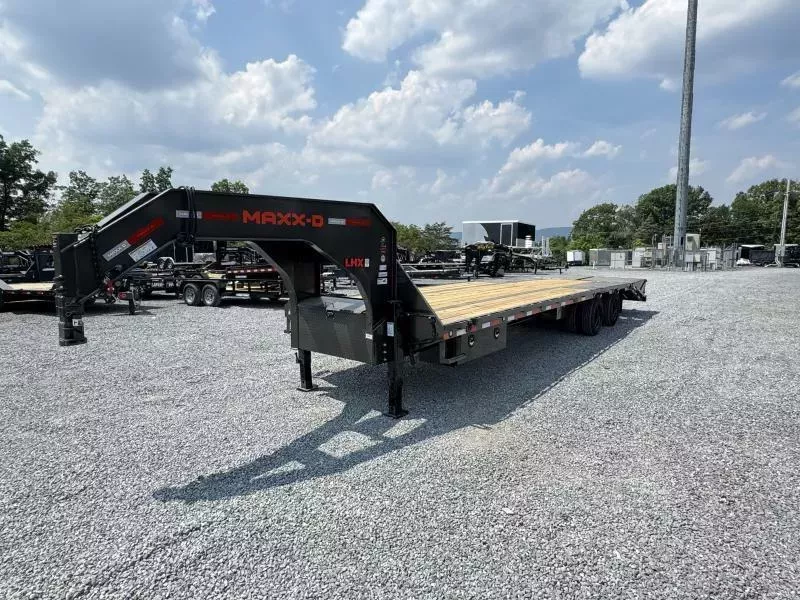 2026 MAXXD 102x32' LHX Gooseneck Beavertail Deckover Trailer 40000# GVW * 3" BALL COUPLER * ENGINEERED BEAM * 16K AXLES * EOH BRAKES * JUNIOR I-BEAM C/M 12" O.C. * HDSS SUSPENSION * FULL WIDTH RAMPS * METALLIC GREY * 17.5'S