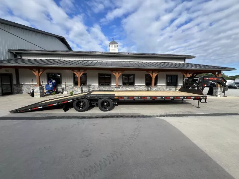 2026 MAXXD 102x32' YDX Gooseneck Hydraulic Dovetail Trailer 30000# GVW * 12' DOVETAIL * HYDRAULIC JACKS * 22# PIERCED I-BEAM FRAME * UNDER FRAME BRIDGE * TORQUE TUBE * 12" O.C. C/M * 15000# AXLES W/ EOH BRAKES * 17.5" 16-PLY RUBBER * HDSS SUSPENSION