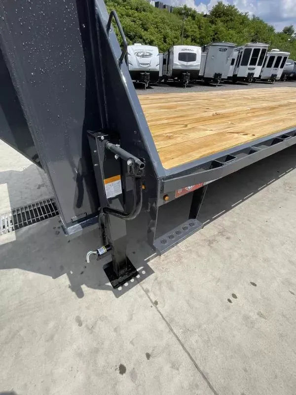 new Equipment / Flatbed Trailers Lamar Trailers  for sale, in Carlisle, PA Thumbnail 14