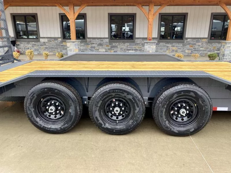 new Equipment / Flatbed Trailers Lamar Trailers  for sale, in Carlisle, PA Thumbnail 16