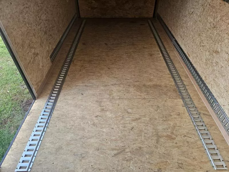 used Cargo (Enclosed) Trailers Look Trailers  for sale, in Carlisle, PA Thumbnail 11