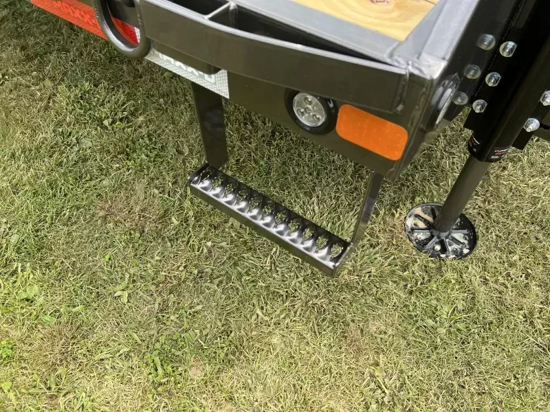 new Equipment / Flatbed Trailers MAXX-D  for sale, in Evans City, PA Thumbnail 17