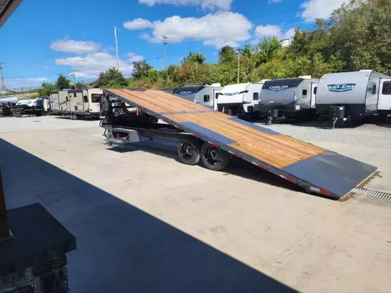 new Equipment / Flatbed Trailers Lamar Trailers  for sale, in Carlisle, PA Thumbnail 2