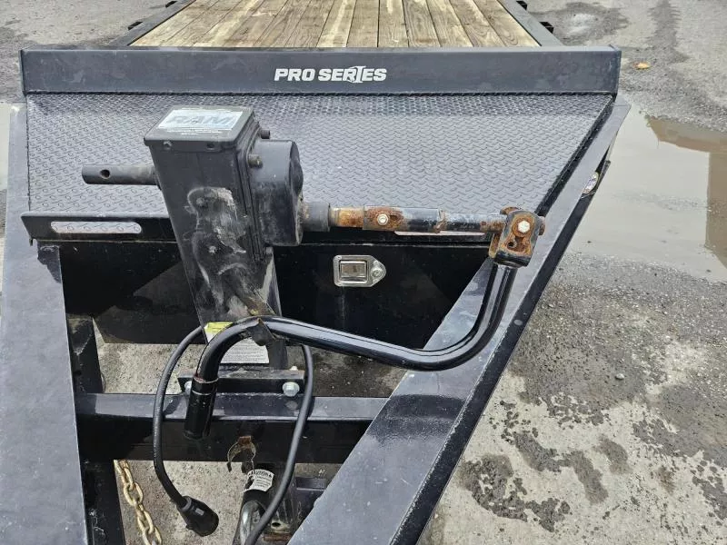 used Equipment / Flatbed Trailers Sure-Trac  for sale, in Carlisle, PA Thumbnail 15