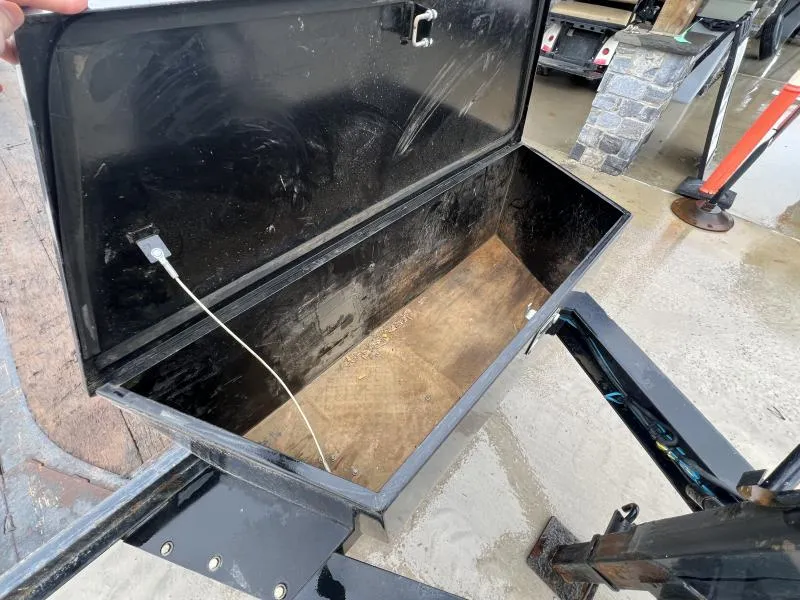 used Equipment / Flatbed Trailers Towmaster Trailers  for sale, in Irwin, PA Thumbnail 11