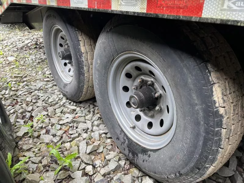 used Equipment / Flatbed Trailers Kaufman Trailers  for sale, in Irwin, PA Thumbnail 8