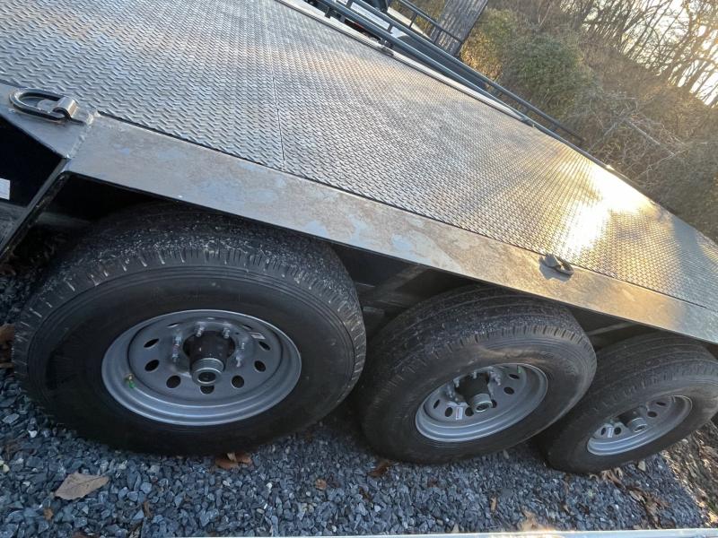 used Car Haulers / Racing Trailers Appalachian  for sale, in Carlisle, PA Thumbnail 3