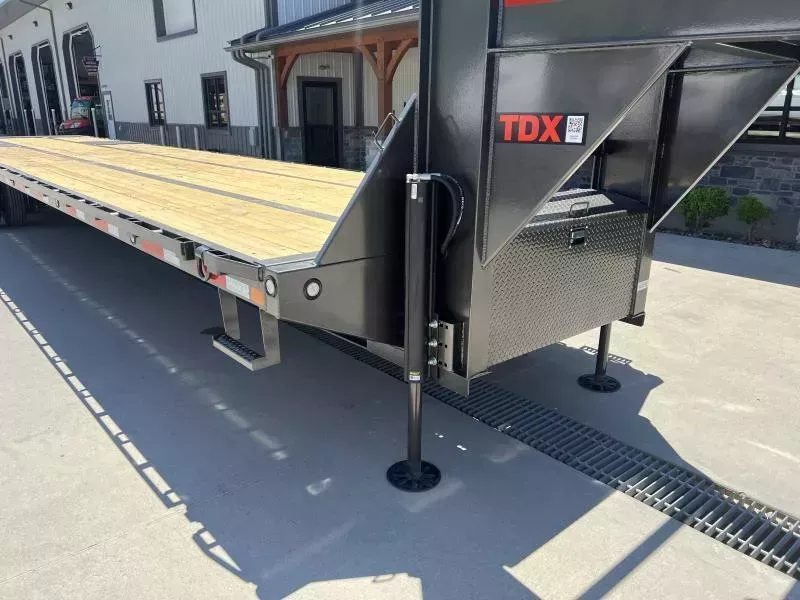 new Equipment / Flatbed Trailers MAXX-D  for sale, in West Middlesex, PA Thumbnail 17
