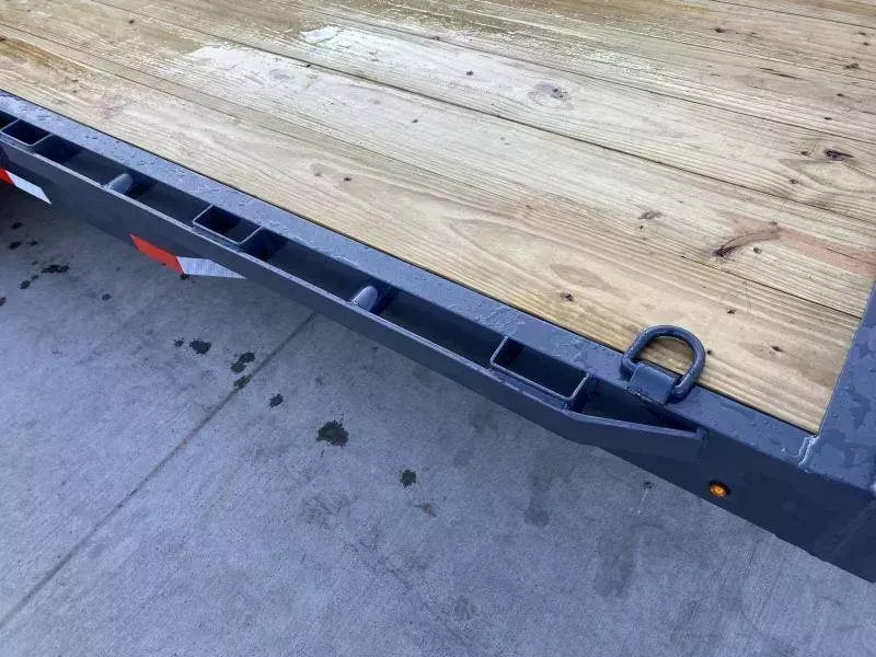 new Equipment / Flatbed Trailers Lamar Trailers  for sale, in Carlisle, PA Thumbnail 11