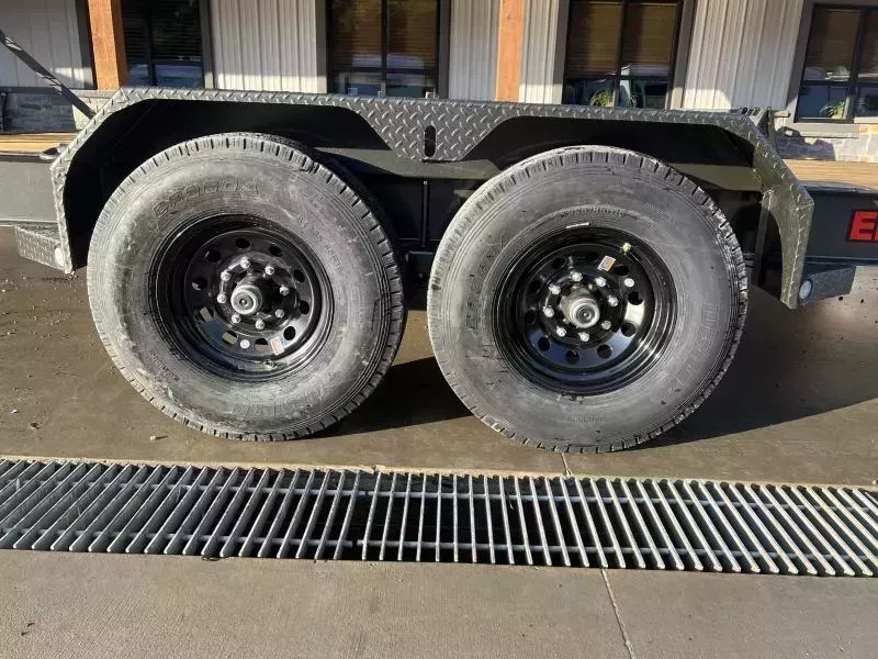 new Equipment / Flatbed Trailers MAXX-D  for sale, in West Middlesex, PA Thumbnail 16