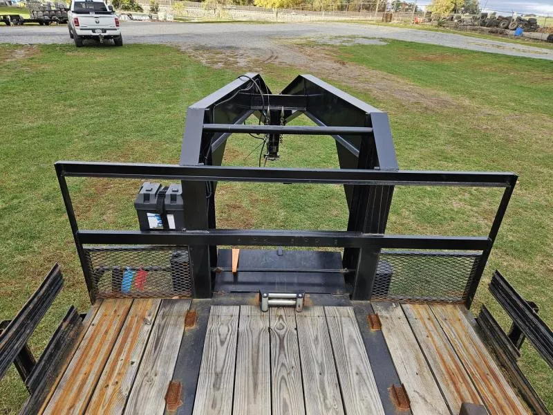 used Equipment / Flatbed Trailers Kaufman Trailers  for sale, in Carlisle, PA Thumbnail 12