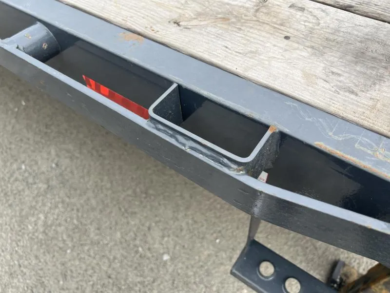 used Equipment / Flatbed Trailers Lamar Trailers  for sale, in Irwin, PA Thumbnail 9