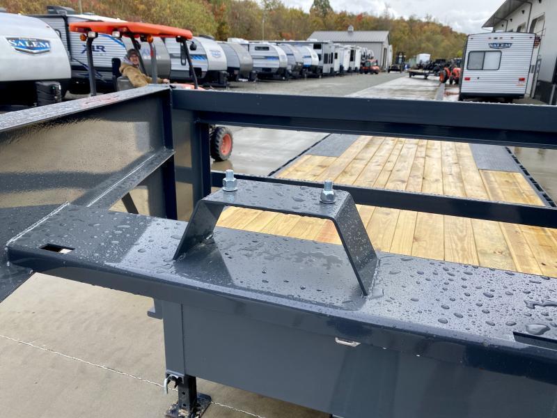 2025 Lamar 102x26' Gooseneck Deckover Power Tilt Trailer 21000# GVW * TRIPLE 7000# AXLES * SCISSOR HOIST UPGRADE * SPARE TIRE * FRONT TOOLBOX * CHARCOAL POWDERCOAT * 10" I-BEAM FRAME+NECK * 6" CHANNEL BED RUNNER * WINCH PLATE * DUAL JACKS ydFxho4gbfod