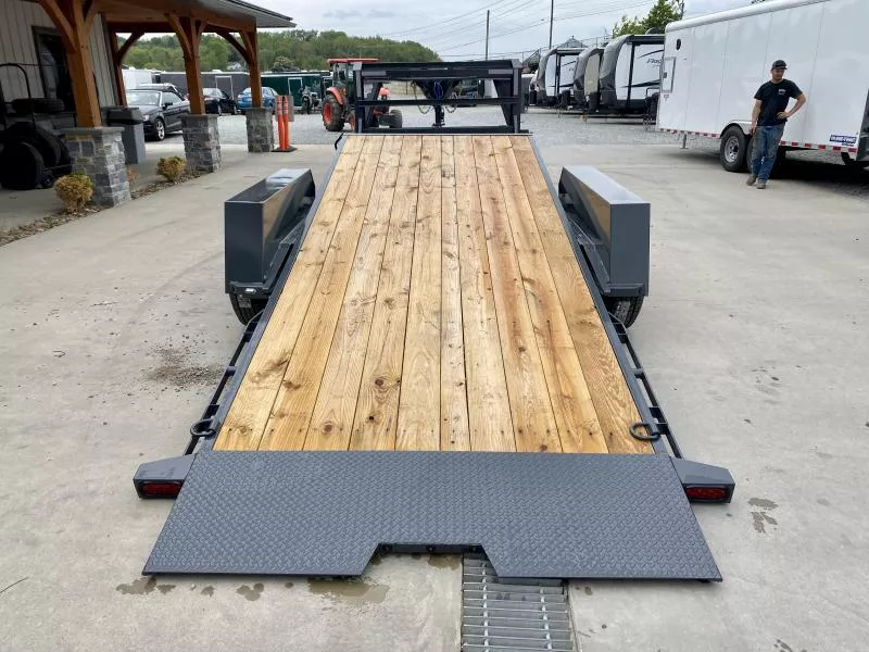 new Equipment / Flatbed Trailers Lamar Trailers  for sale, in Carlisle, PA Thumbnail 4