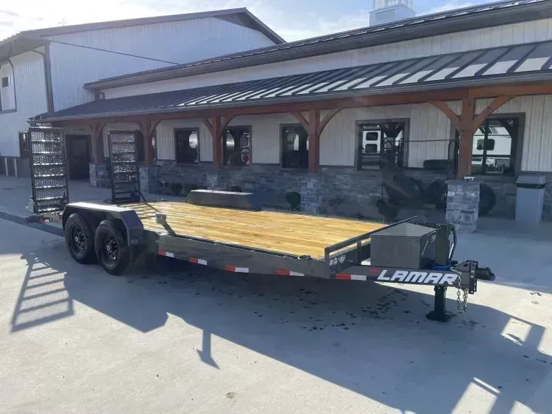 2026 Lamar 7x20' Equipment Trailer 14000# GVW * TOOLBOX * SPARE TIRE * DELUXE OVERWIDTH RAMPS W/ HEAVY MESH * CHARCOAL POWDERCOAT * RUBRAIL/STAKE POCKETS/PIPE SPOOLS/D-RINGS * REM FENDERS * 12K JACK * CAST COUPLER * SPRING ASSIST * COLD WEATHER HARNESS