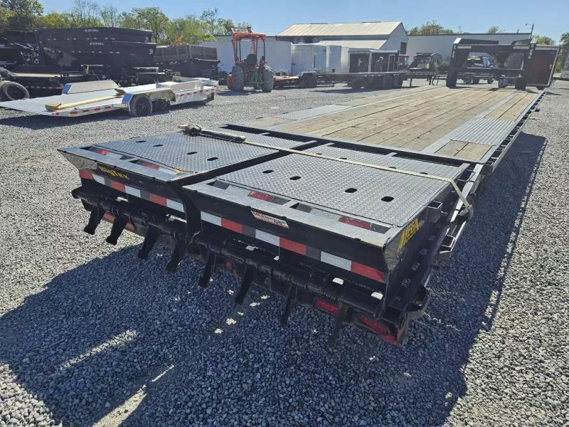 used Equipment / Flatbed Trailers Big Tex Trailers  for sale, in Carlisle, PA Thumbnail 6