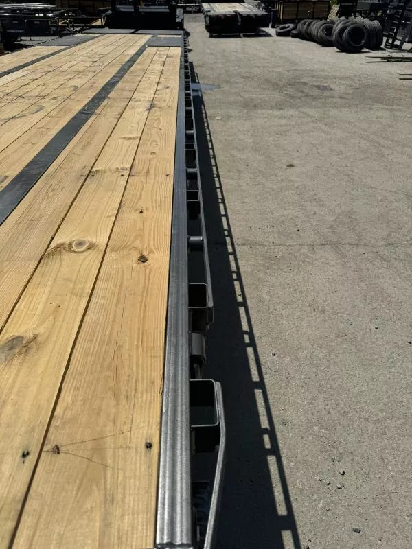 new Equipment / Flatbed Trailers MAXX-D  for sale, in Irwin, PA Thumbnail 24