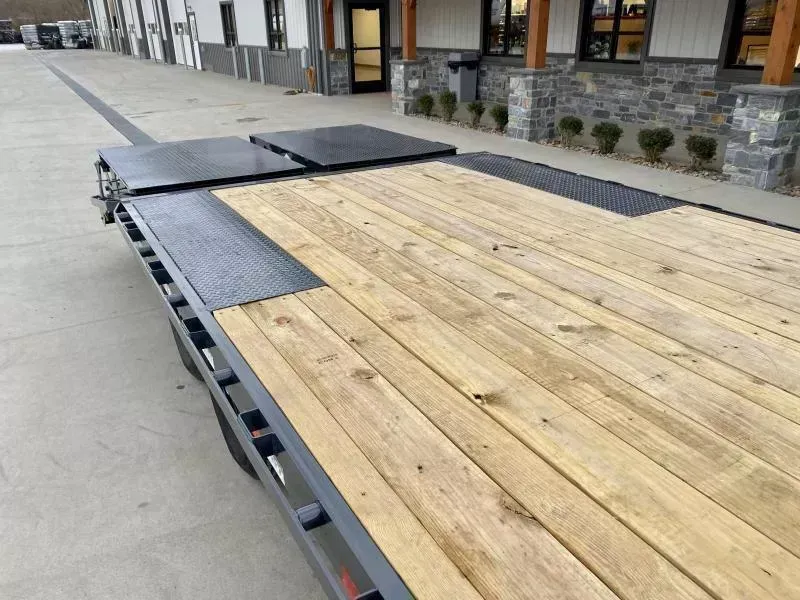 new Equipment / Flatbed Trailers Lamar Trailers  for sale, in Carlisle, PA Thumbnail 17