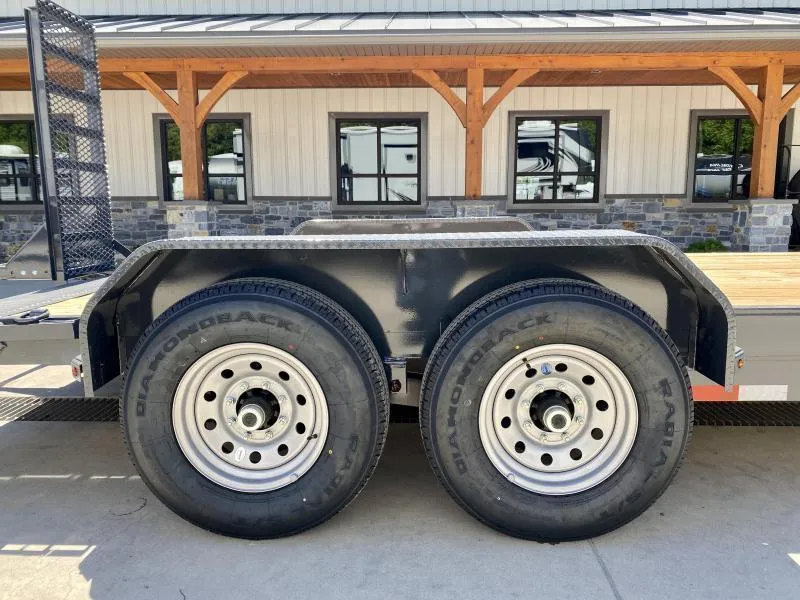 new Equipment / Flatbed Trailers Lamar Trailers  for sale, in Carlisle, PA Thumbnail 16