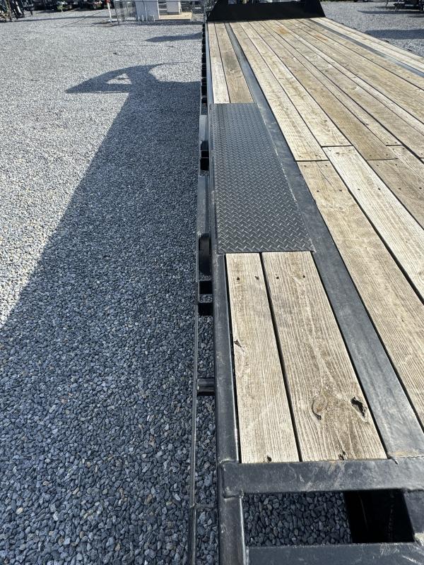 used Equipment / Flatbed Trailers PJ Trailers  for sale, in Carlisle, PA Thumbnail 10