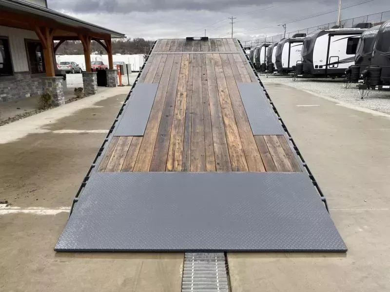 new Equipment / Flatbed Trailers Lamar Trailers  for sale, in Carlisle, PA Thumbnail 5