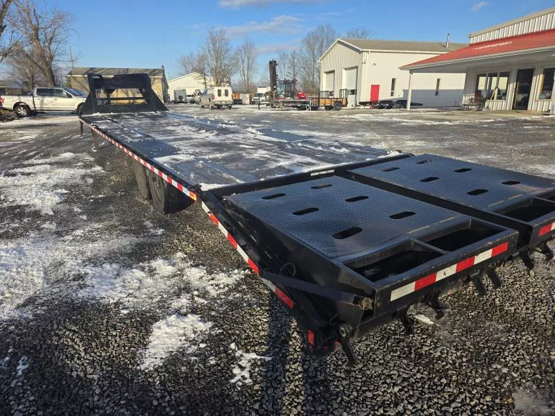 used Equipment / Flatbed Trailers Sure-Trac  for sale, in Irwin, PA Thumbnail 7