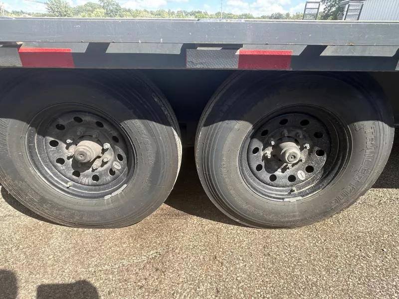 used Equipment / Flatbed Trailers Lamar Trailers  for sale, in West Middlesex, PA Thumbnail 9