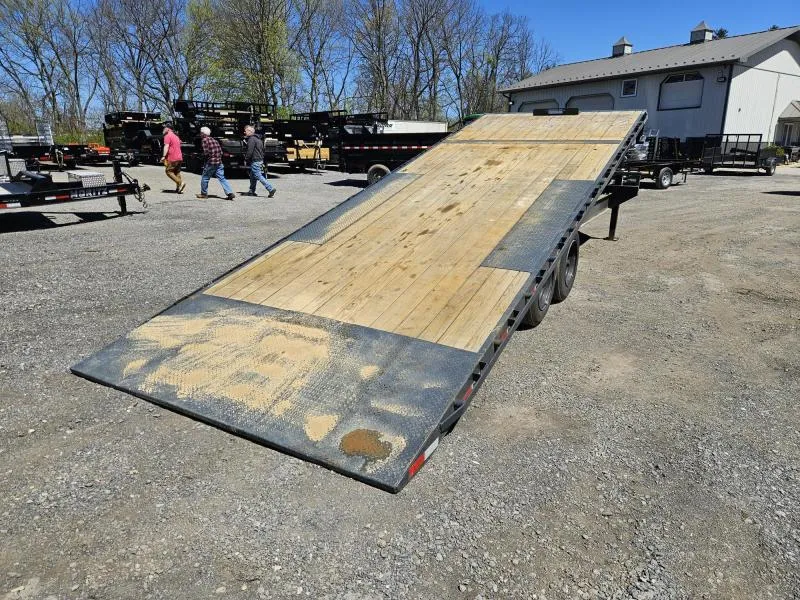used Equipment / Flatbed Trailers Lamar Trailers  for sale, in Carlisle, PA Thumbnail 3
