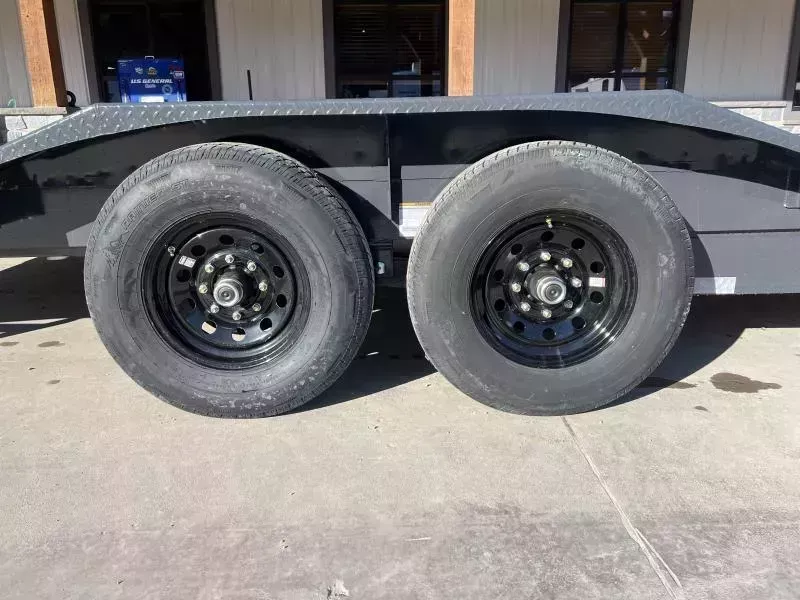 new Car Haulers / Racing Trailers Lamar Trailers  for sale, in Carlisle, PA Thumbnail 25