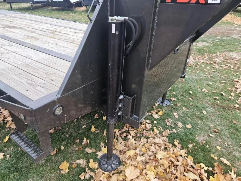 used Equipment / Flatbed Trailers MAXX-D  for sale, in Carlisle, PA Thumbnail 15