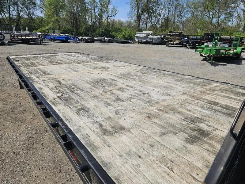 used Equipment / Flatbed Trailers PJ Trailers  for sale, in Carlisle, PA Thumbnail 9