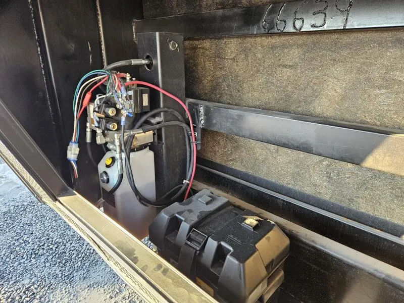 new Cargo (Enclosed) Trailers Quality Cargo  for sale, in Carlisle, PA Thumbnail 23