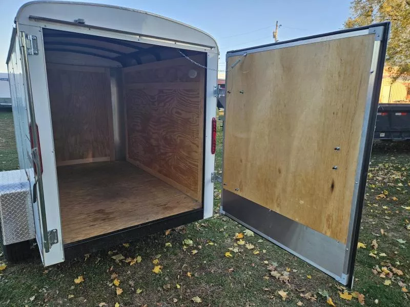 used Cargo (Enclosed) Trailers Homesteader Trailers  for sale, in Carlisle, PA Thumbnail 9