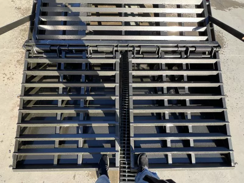 new Equipment / Flatbed Trailers MAXX-D  for sale, in Irwin, PA Thumbnail 12