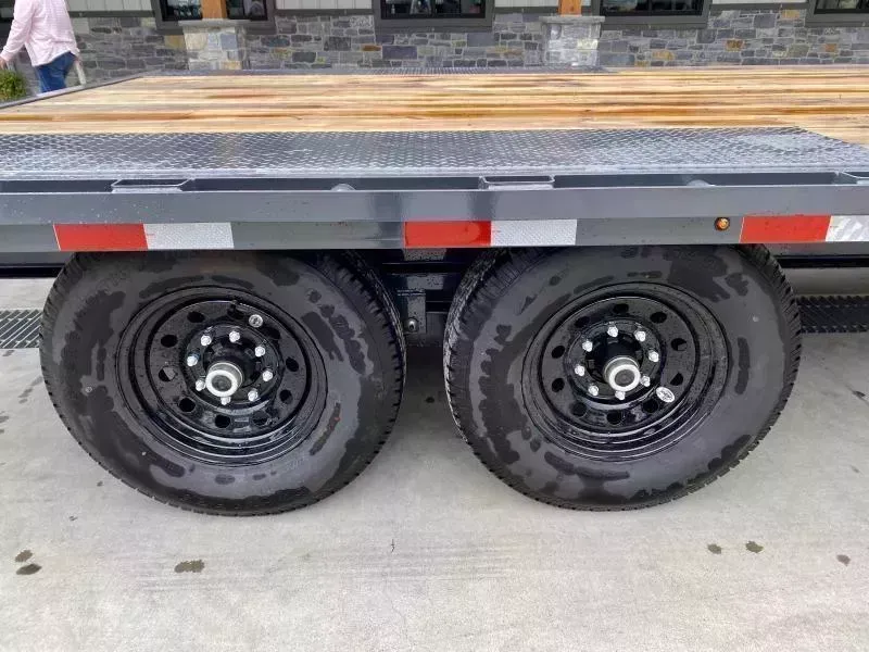new Equipment / Flatbed Trailers Lamar Trailers  for sale, in Evans City, PA Thumbnail 17
