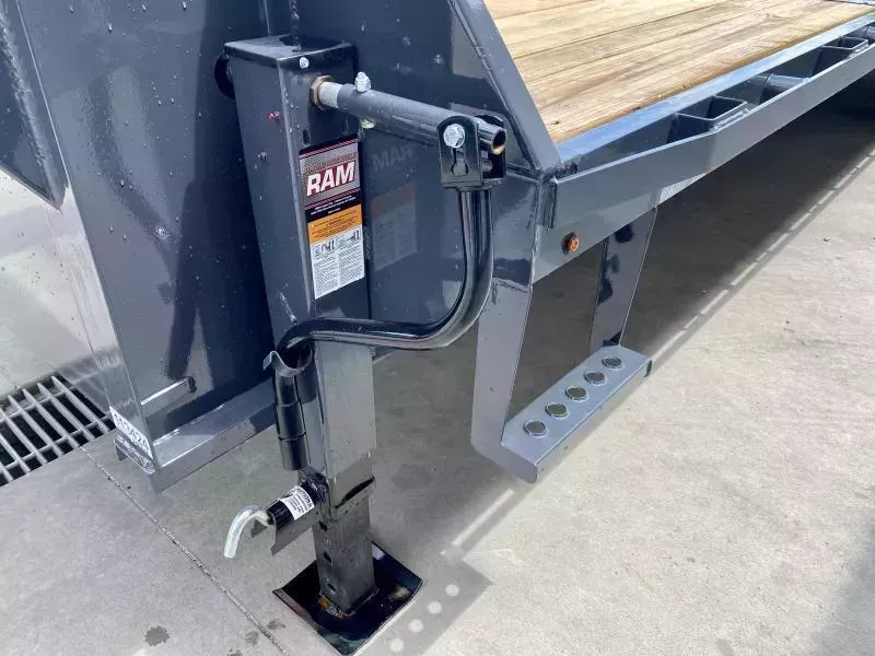 new Equipment / Flatbed Trailers Lamar Trailers  for sale, in Carlisle, PA Thumbnail 12