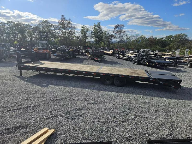 2022 Lamar Trailers Trade In Deckover Trailer