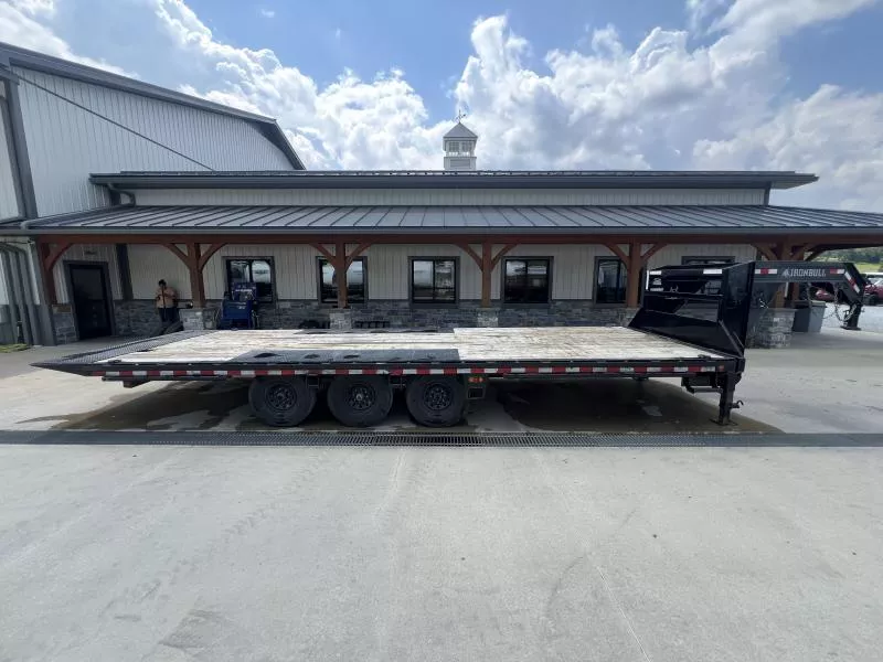 used Equipment / Flatbed Trailers Iron Bull  for sale, in Irwin, PA Thumbnail 9