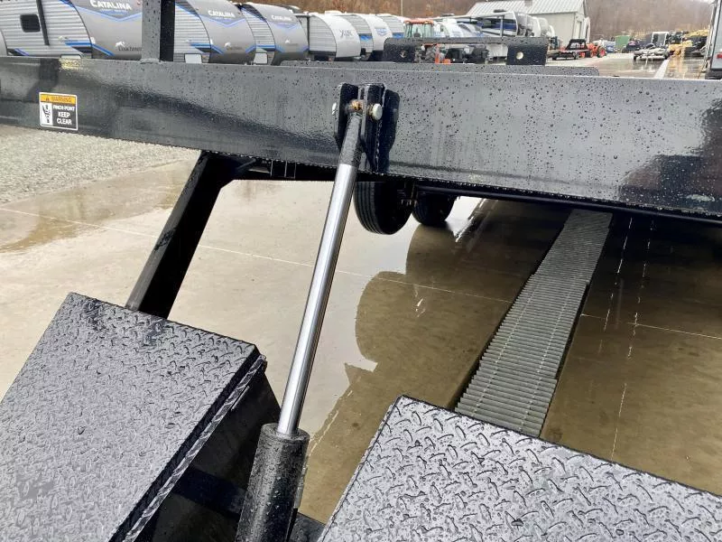 new Car Haulers / Racing Trailers H and H Trailer  for sale, in Carlisle, PA Thumbnail 9