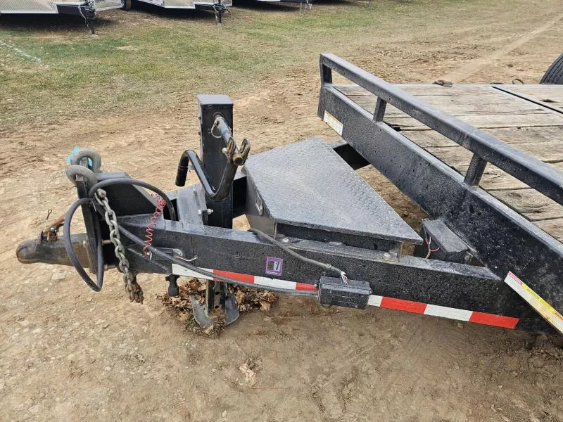 used Equipment / Flatbed Trailers Sure-Trac  for sale, in Carlisle, PA Thumbnail 15