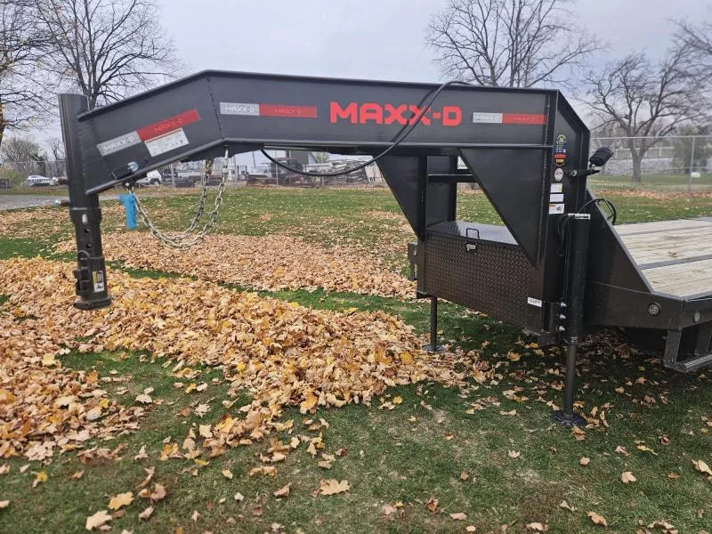 used Equipment / Flatbed Trailers MAXX-D  for sale, in Carlisle, PA Thumbnail 18