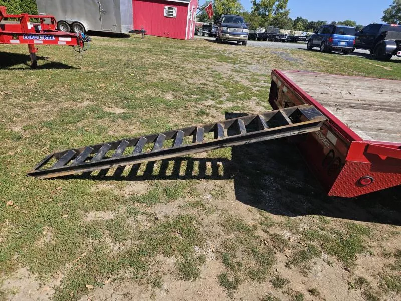 used Equipment / Flatbed Trailers Load Trail  for sale, in Carlisle, PA Thumbnail 5