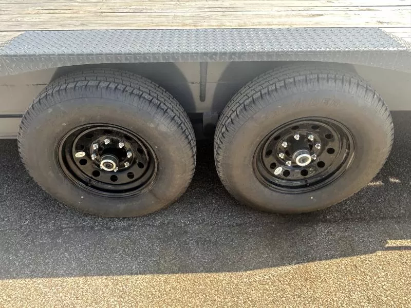 used Car Haulers / Racing Trailers Lamar Trailers  for sale, in West Middlesex, PA Thumbnail 10