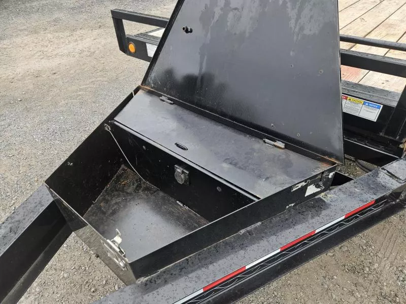 used Equipment / Flatbed Trailers PJ Trailers  for sale, in Carlisle, PA Thumbnail 17