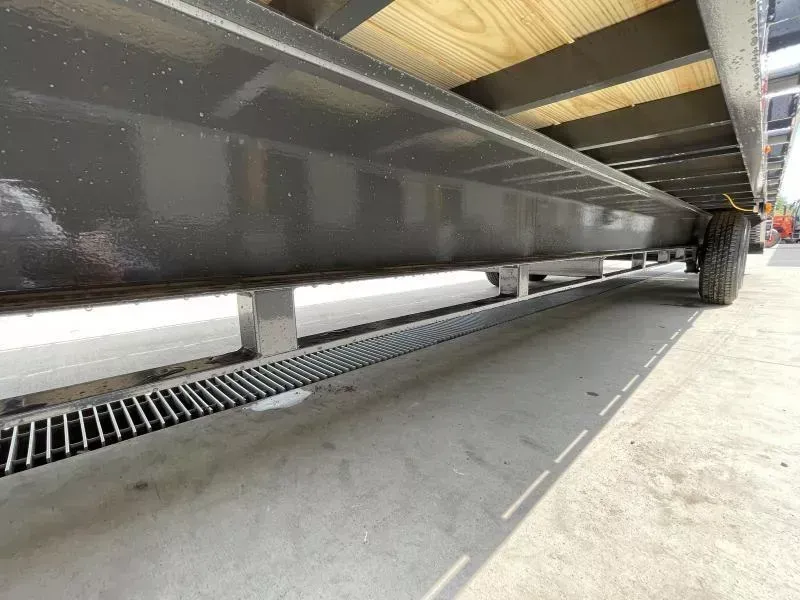 new Equipment / Flatbed Trailers Lamar Trailers  for sale, in Evans City, PA Thumbnail 17